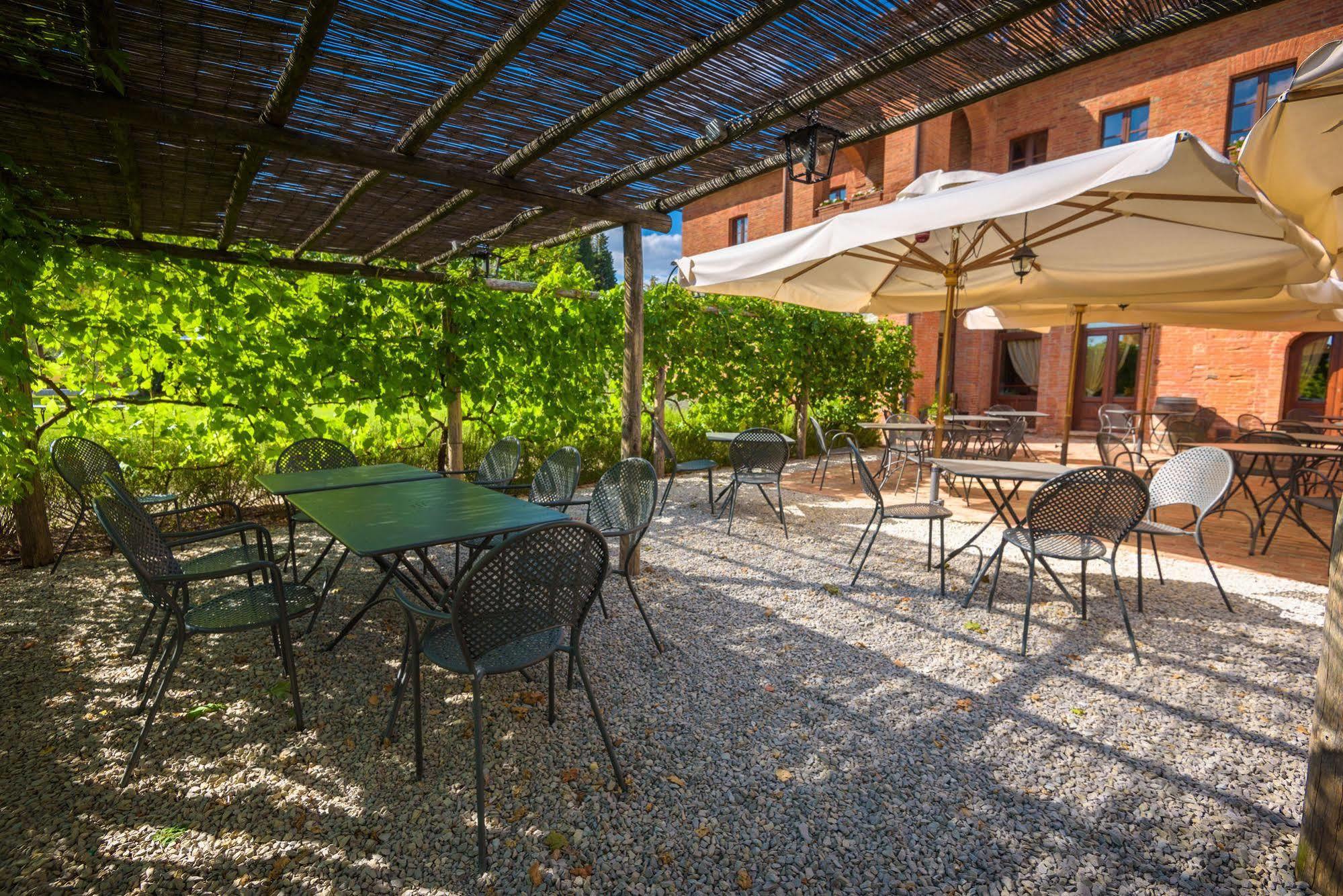 Relais La Leopoldina Hotell Bettolle Exteriör bild